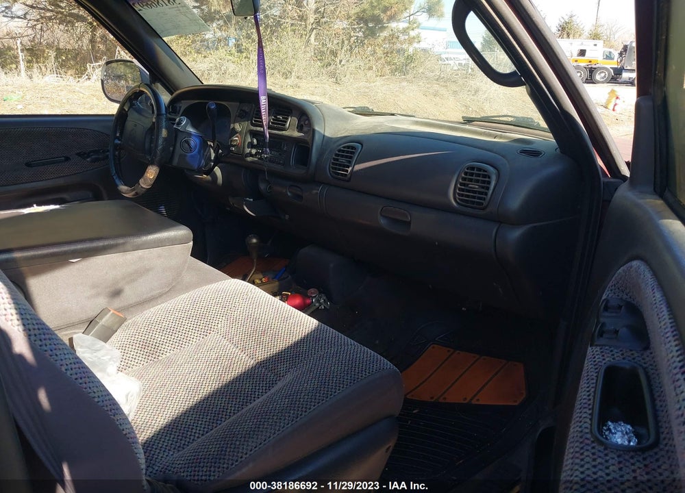2001 DODGE RAM 1500 ST VIN: 3B7HF13Y11M541632