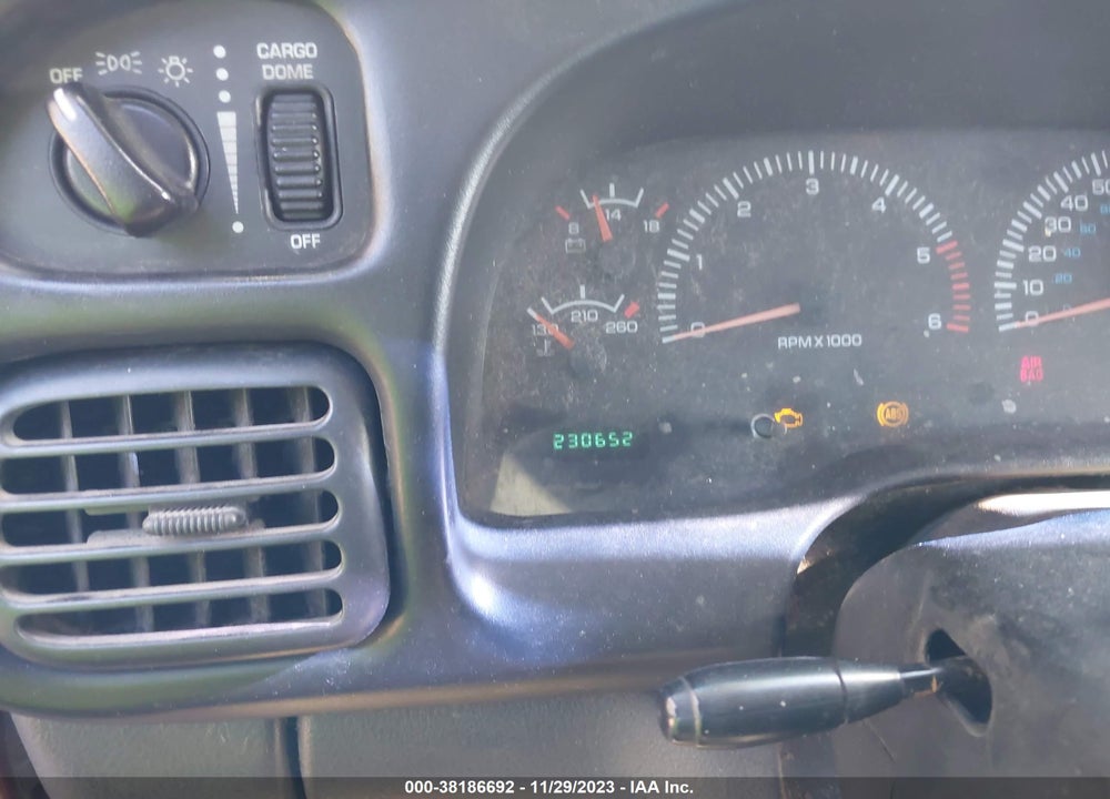 2001 DODGE RAM 1500 ST VIN: 3B7HF13Y11M541632