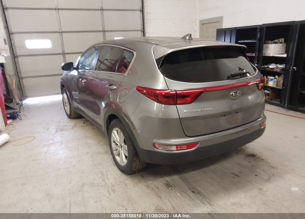 2018 KIA SPORTAGE LX VIN: KNDPM3AC1J7356849