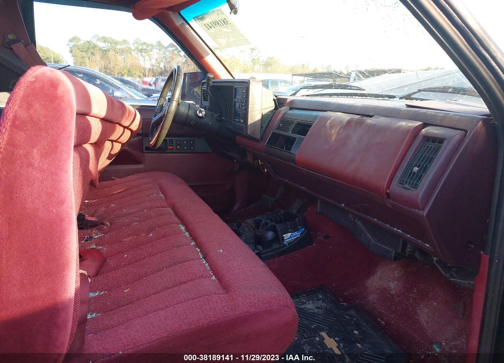 1988 CHEVROLET GMT-400 C1500 VIN: 1GCDC14K2JZ295903