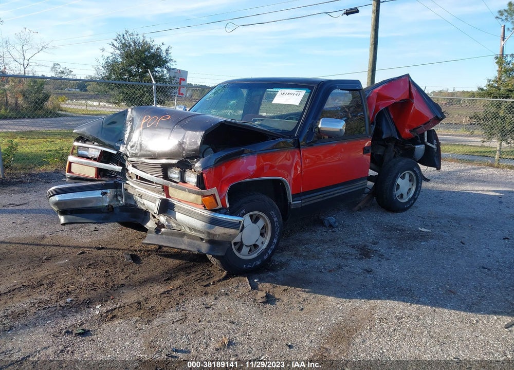 1988 CHEVROLET GMT-400 C1500 VIN: 1GCDC14K2JZ295903