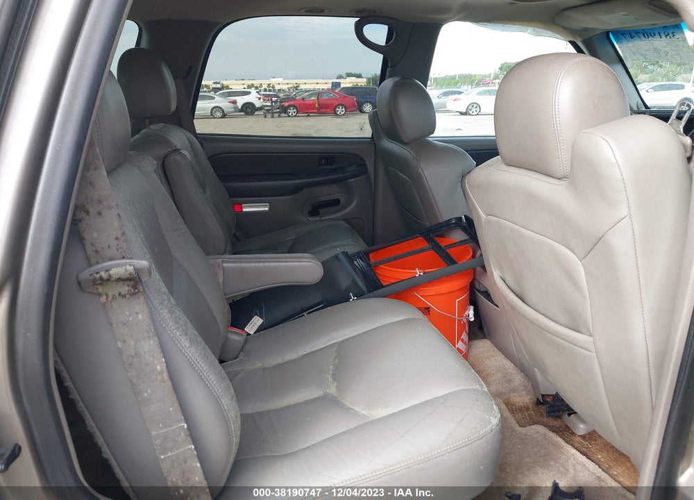 2003 CHEVROLET TAHOE LT VIN: 1GNEC13ZX3J334409