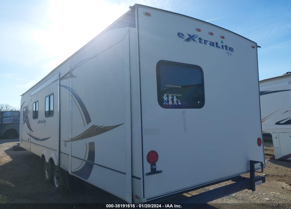 2012 FOREST RIVER WILDCAT VIN: 4X4TWCH29CV025516