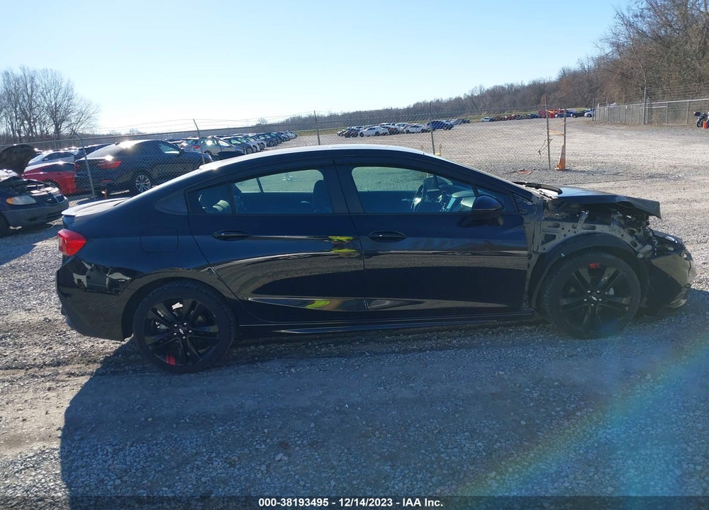2018 CHEVROLET CRUZE LT AUTO VIN: 1G1BE5SM4J7201943