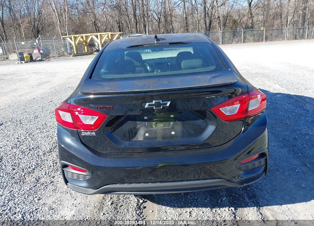 2018 CHEVROLET CRUZE LT AUTO VIN: 1G1BE5SM4J7201943