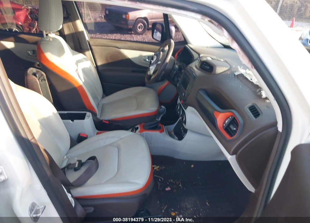 2017 JEEP RENEGADE LIMITED FWD VIN: ZACCJADB7HPG53300