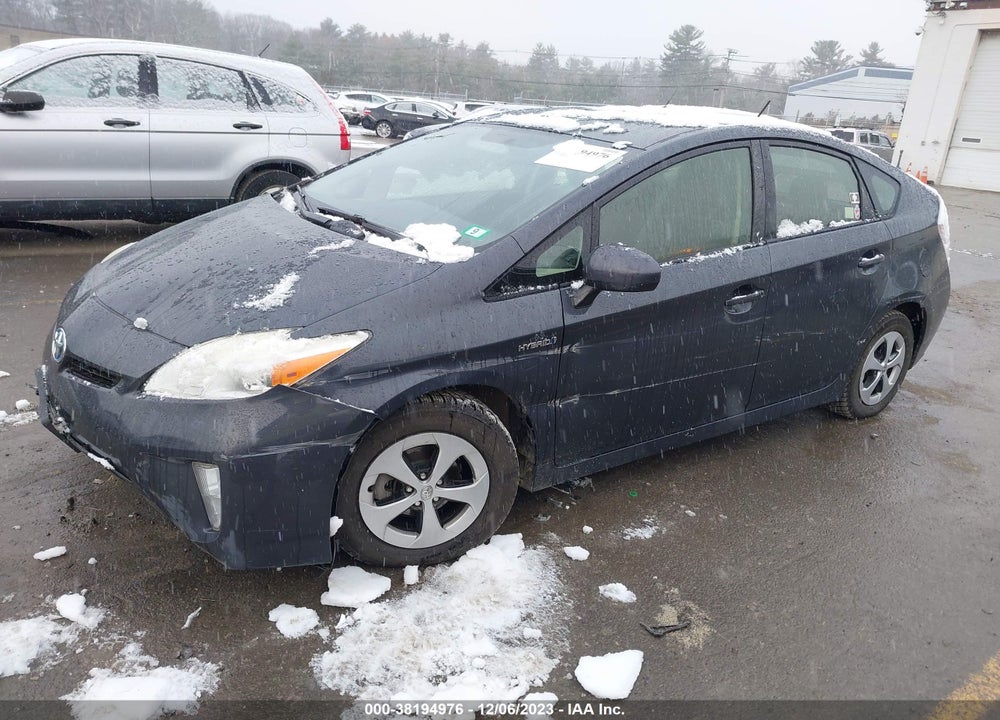 2013 TOYOTA PRIUS TWO VIN: JTDKN3DU4D5604538