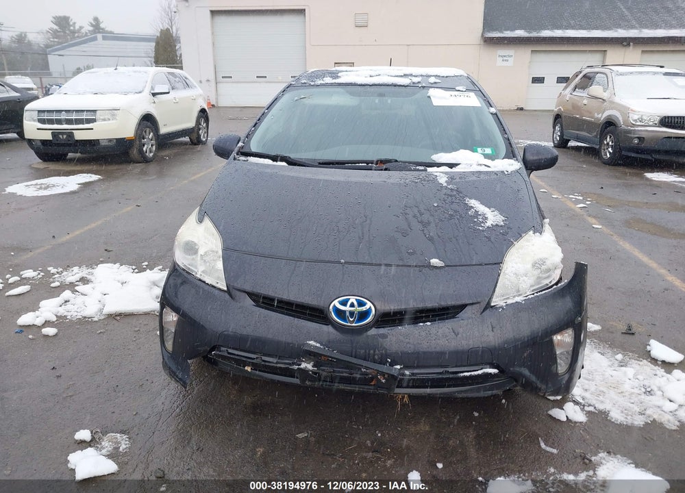2013 TOYOTA PRIUS TWO VIN: JTDKN3DU4D5604538
