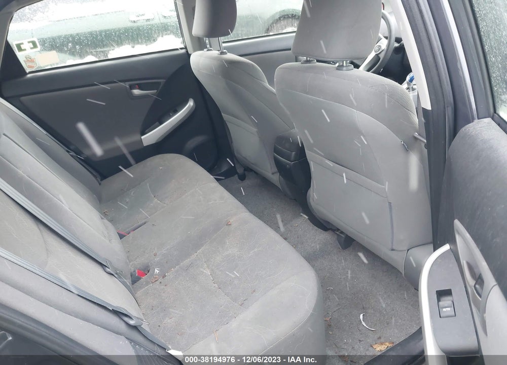 2013 TOYOTA PRIUS TWO VIN: JTDKN3DU4D5604538