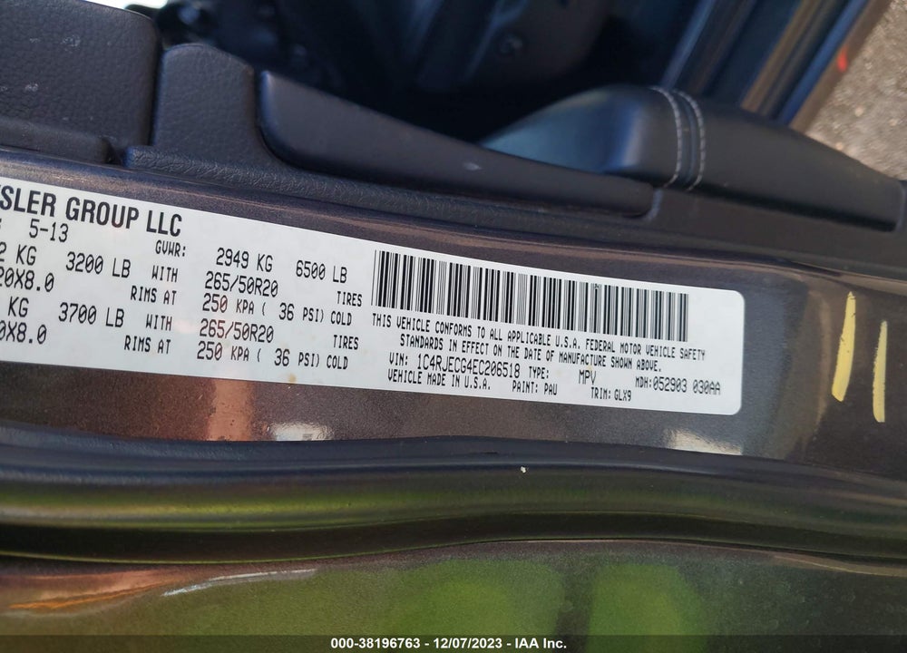 2014 JEEP GRAND CHEROKEE OVERLAND VIN: 1C4RJECG4EC206518