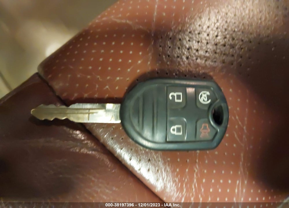 2013 FORD F-350 LARIAT VIN: 1FT8W3BT3DEB62465