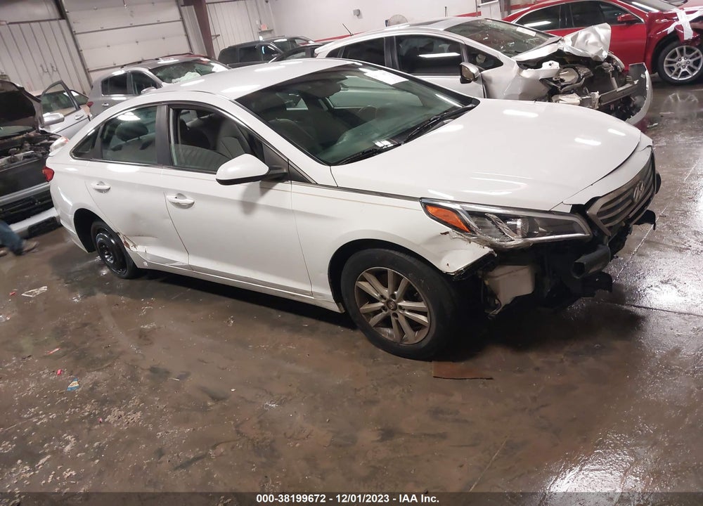 2016 HYUNDAI SONATA SE VIN: 5NPE24AF9GH304810