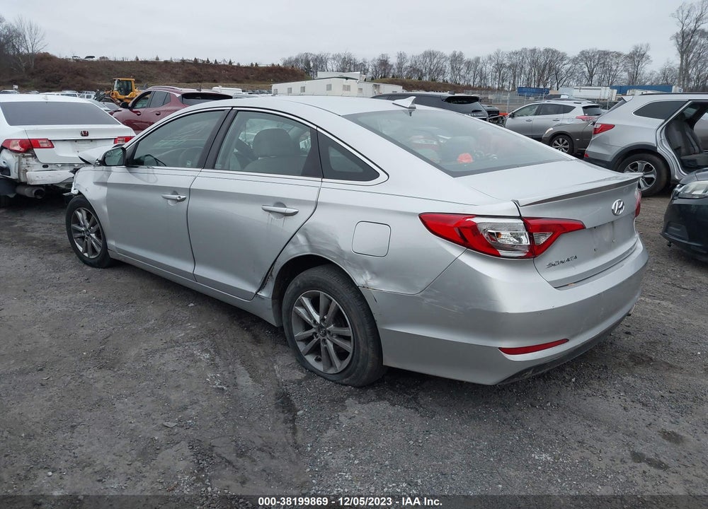 2016 HYUNDAI SONATA SE VIN: 5NPE24AFXGH303908