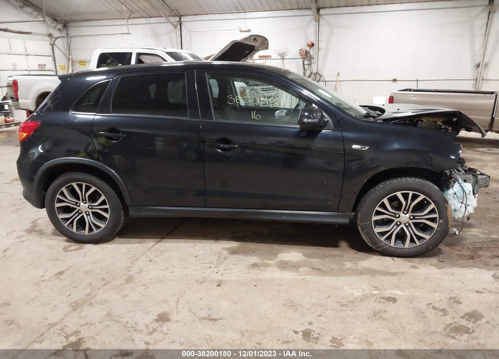 2016 MITSUBISHI OUTLANDER SPORT 2.0 ES VIN: JA4AR3AU2GZ024961