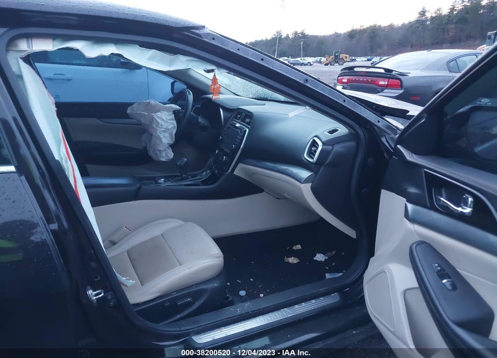 2017 NISSAN MAXIMA 3.5 SV VIN: 1N4AA6AP8HC414109