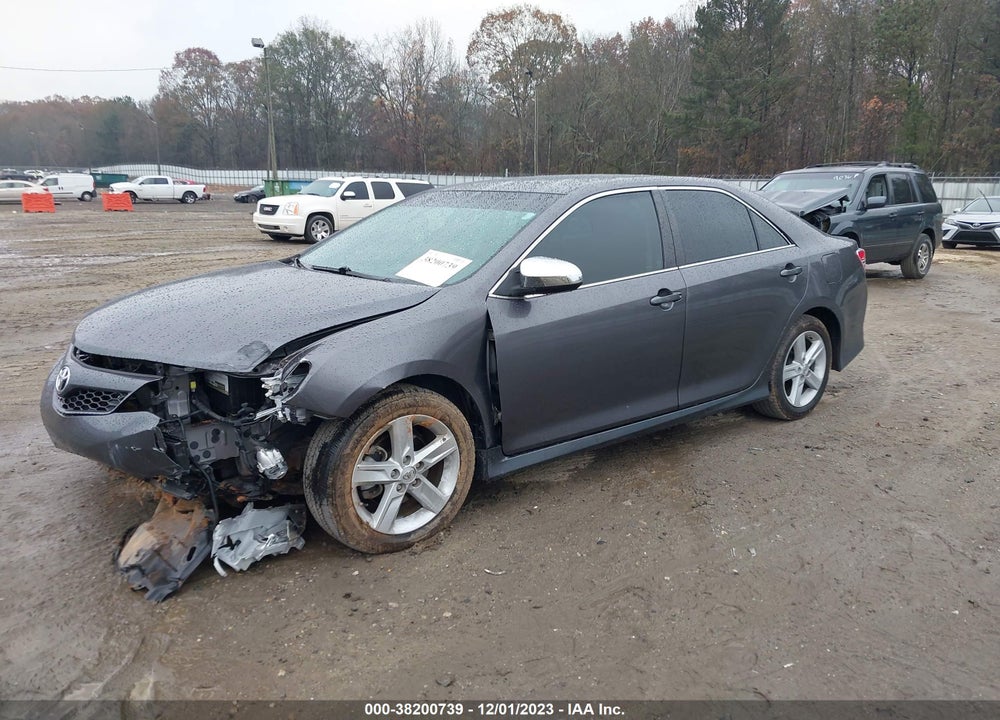 2014 TOYOTA CAMRY SE VIN: 4T1BF1FK0EU349595