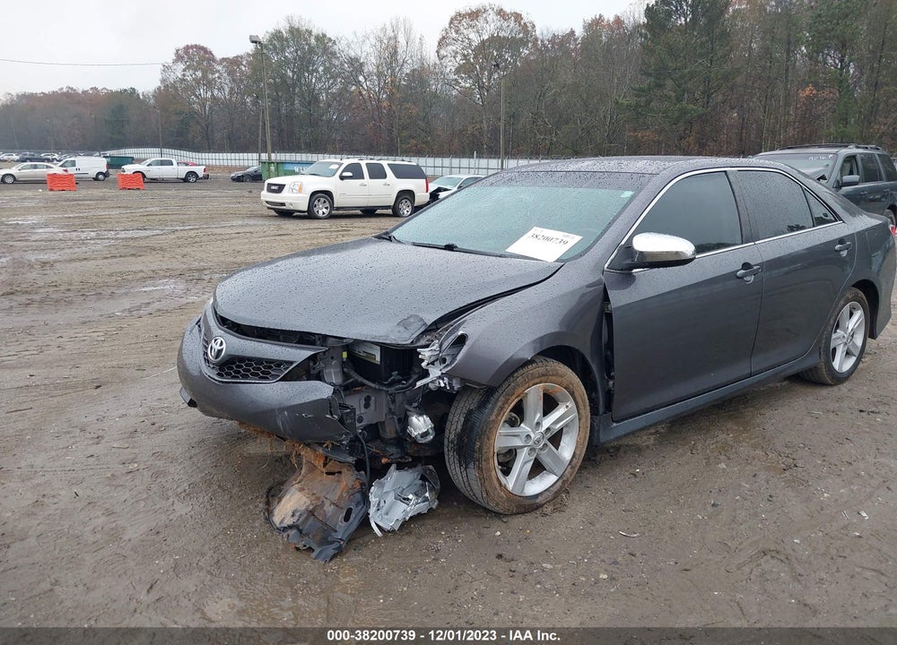 2014 TOYOTA CAMRY SE VIN: 4T1BF1FK0EU349595