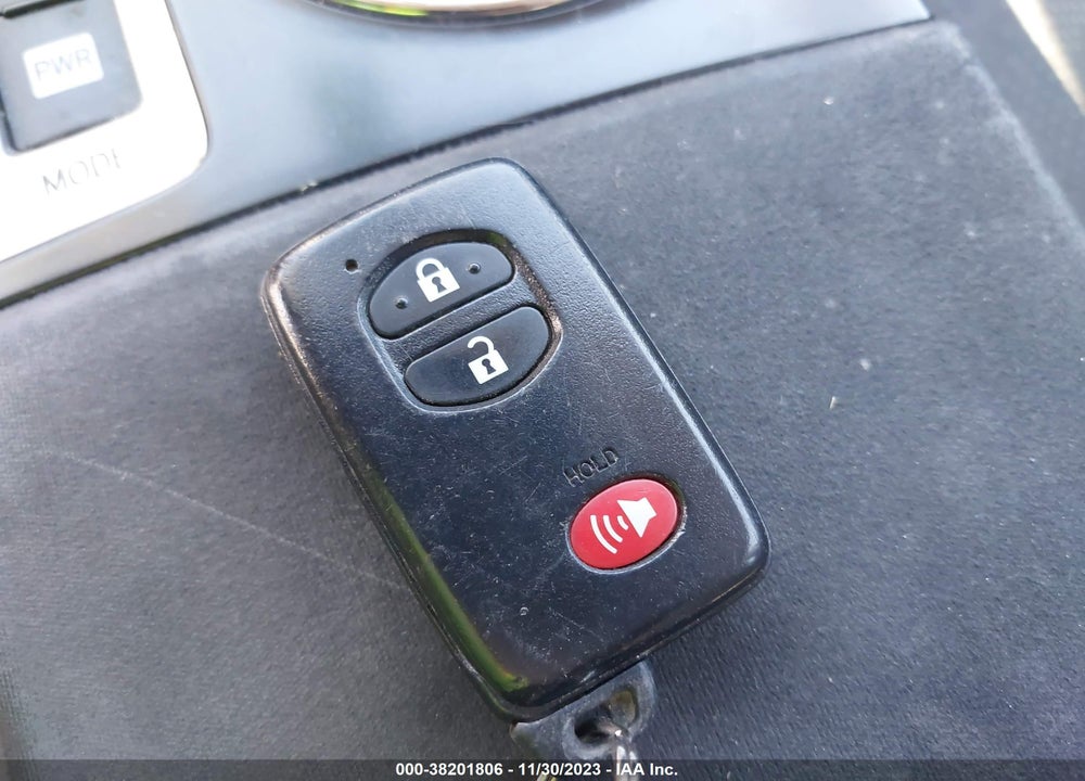 2013 TOYOTA PRIUS V THREE VIN: JTDZN3EU0D3201097