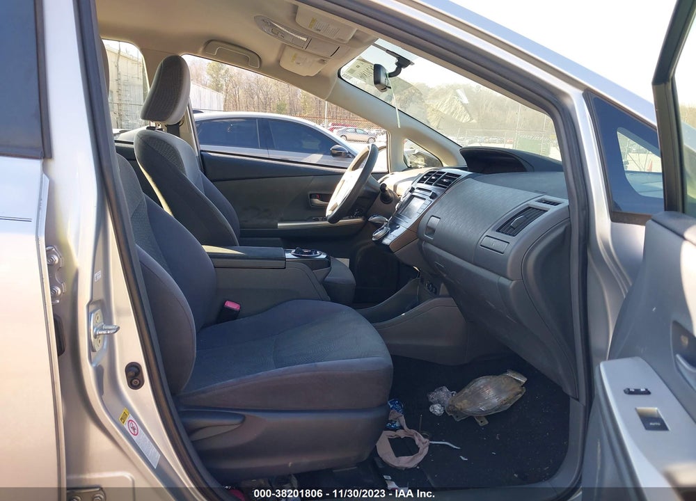2013 TOYOTA PRIUS V THREE VIN: JTDZN3EU0D3201097