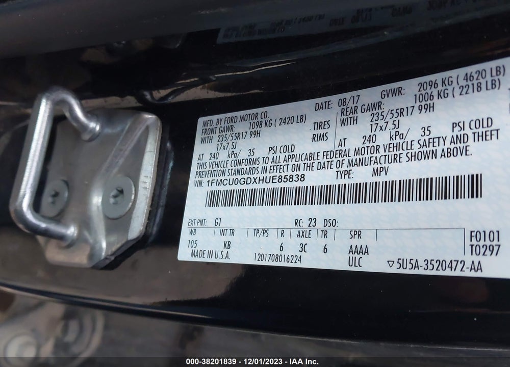 2017 FORD ESCAPE VIN: 1FMCU0GDXHUE85838