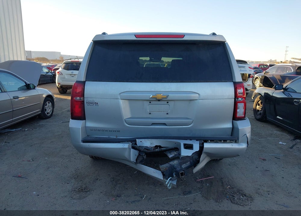 2018 CHEVROLET SUBURBAN LT VIN: 1GNSCHKC6JR148616