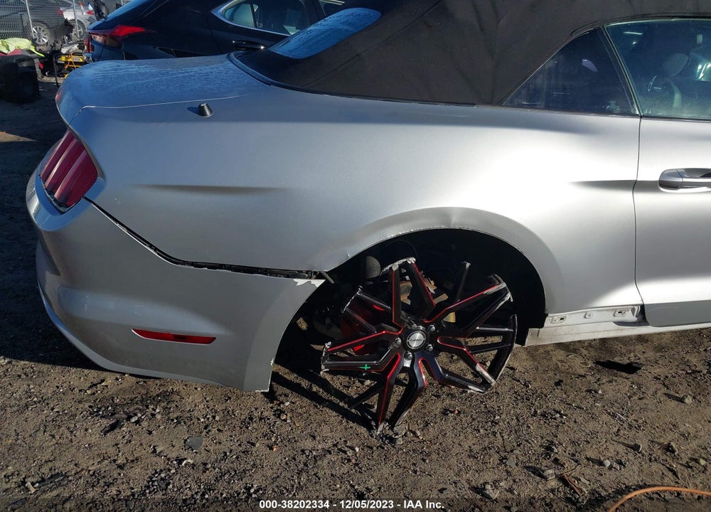 2015 FORD MUSTANG V6 VIN: 1FATP8EM7F5371533