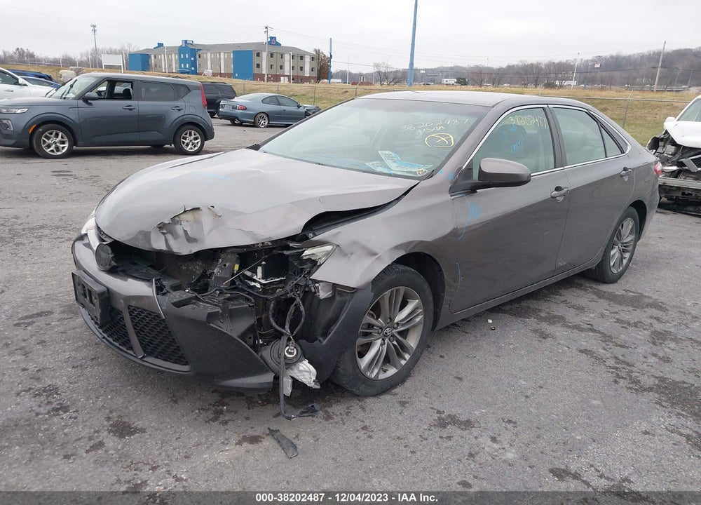 2017 TOYOTA CAMRY SE VIN: 4T1BF1FK3HU268644