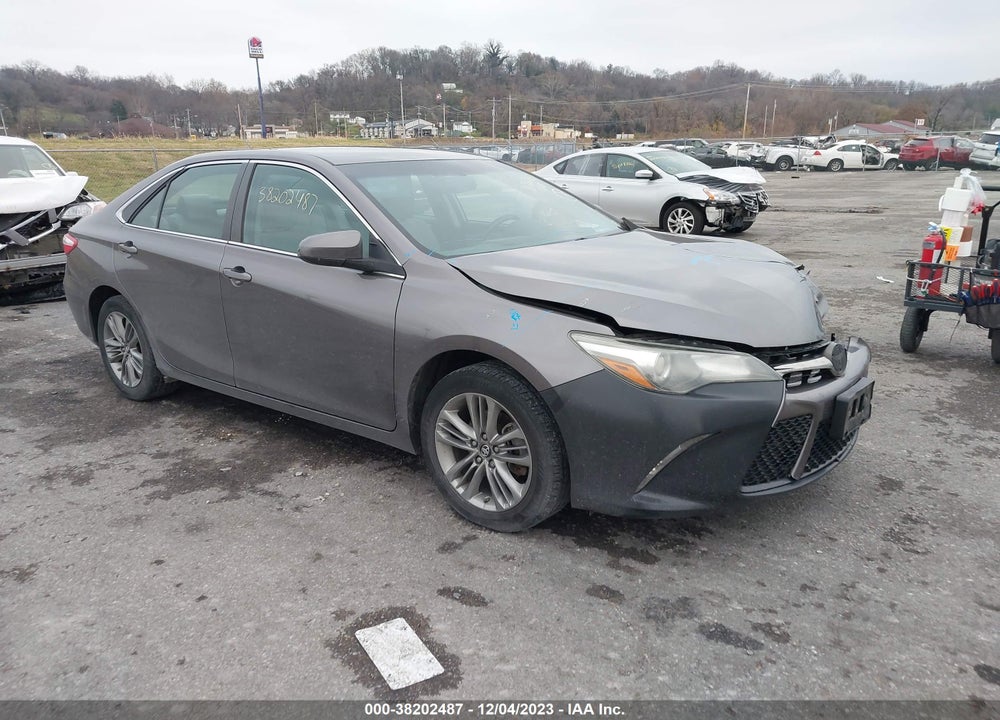 2017 TOYOTA CAMRY SE VIN: 4T1BF1FK3HU268644