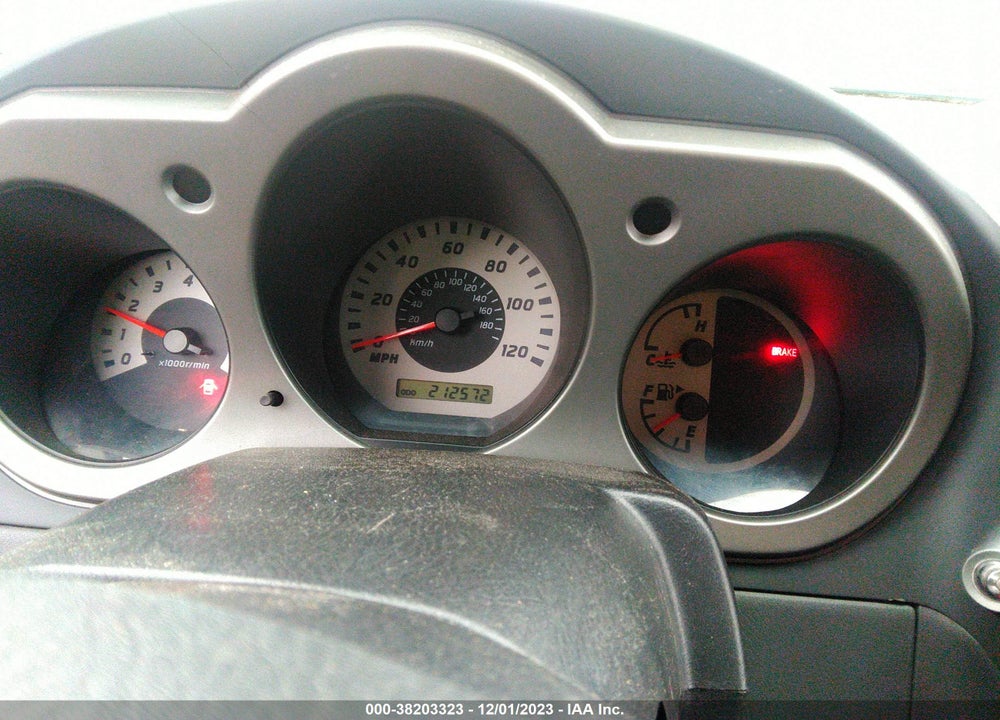2004 NISSAN XTERRA SE VIN: 5N1ED28YX4C600993