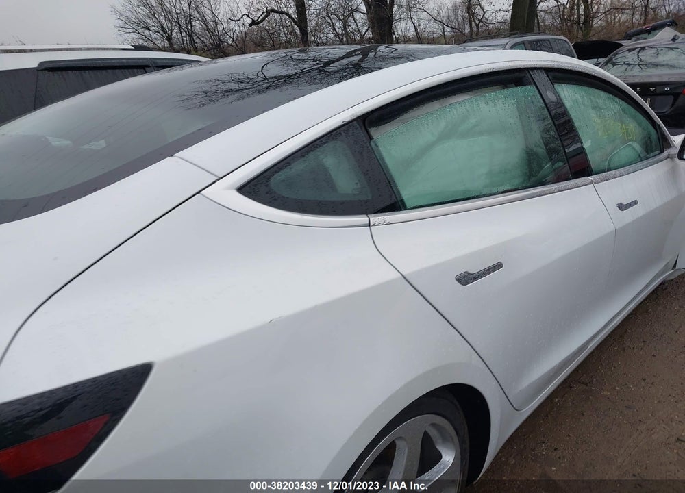 2019 TESLA MODEL 3 VIN: 5YJ3E1EB9KF514349