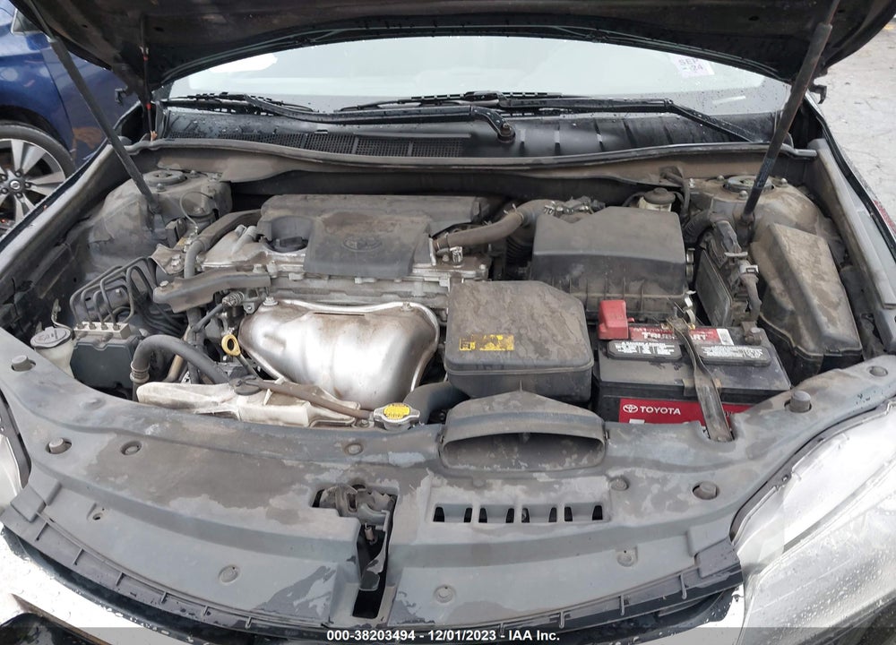 2015 TOYOTA CAMRY SE VIN: 4T1BF1FK5FU013748
