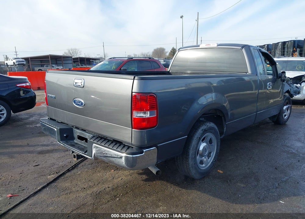 2005 FORD F-150 STX/XL/XLT VIN: 1FTRF12W05NC02747