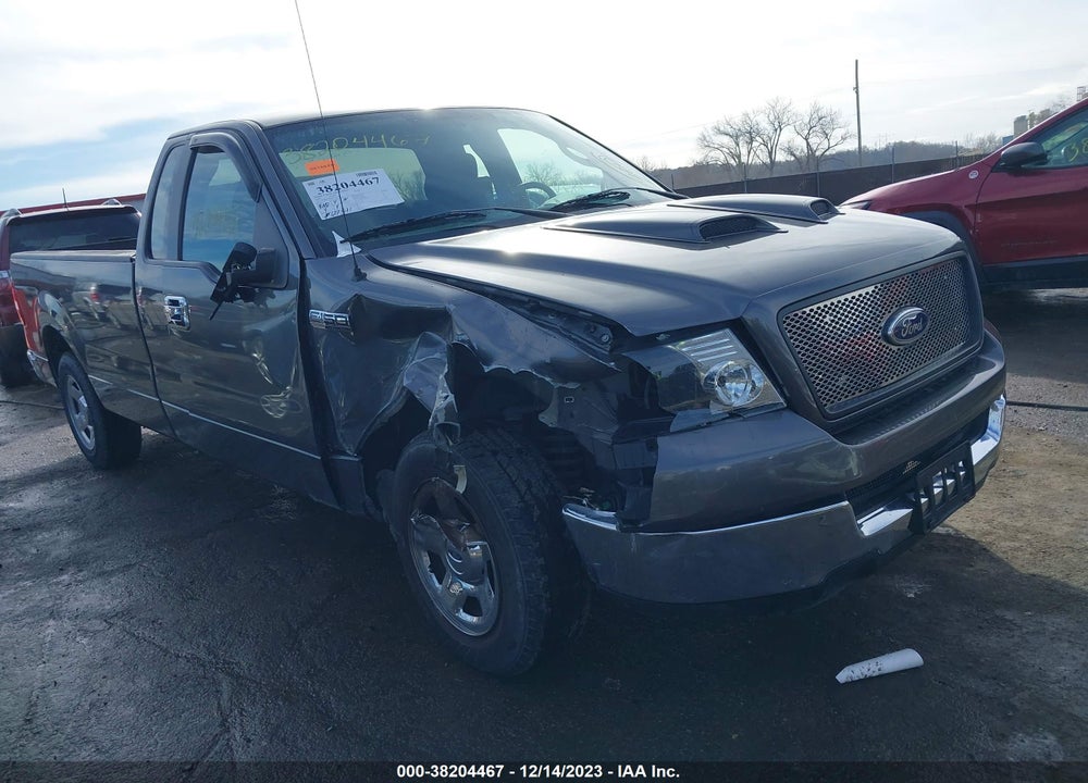 2005 FORD F-150 STX/XL/XLT VIN: 1FTRF12W05NC02747
