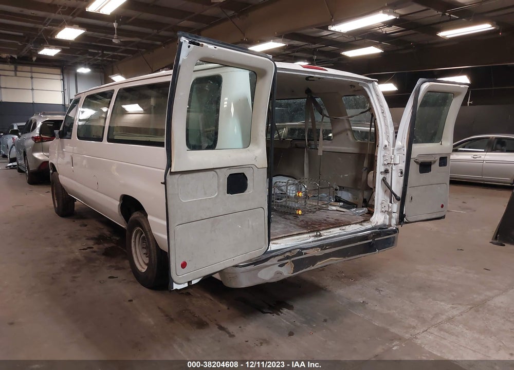 2013 FORD E-350 SUPER DUTY XLT VIN: 1FBSS3BL1DDA76650