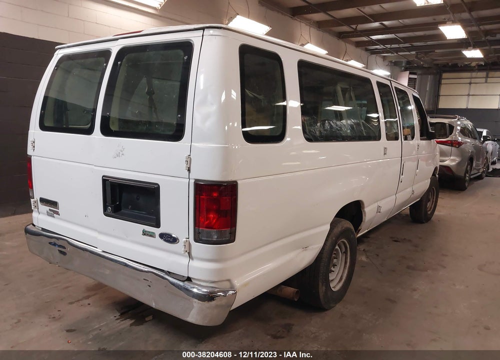 2013 FORD E-350 SUPER DUTY XLT VIN: 1FBSS3BL1DDA76650