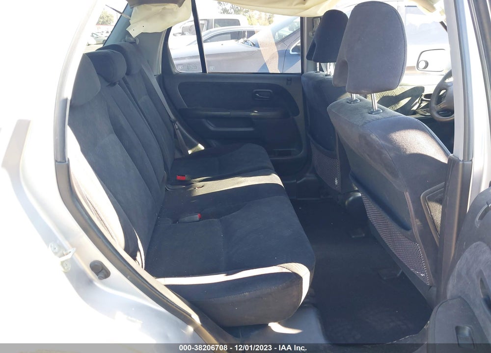 2005 HONDA CR-V EX VIN: JHLRD78825C022282