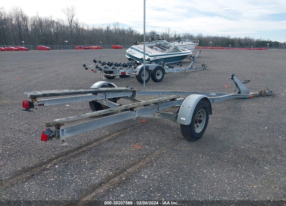 2000 VENTURE BOAT TRAILER VIN: 47GRH191XYB000179