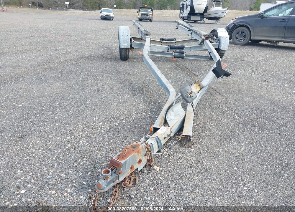 2000 VENTURE BOAT TRAILER VIN: 47GRH191XYB000179