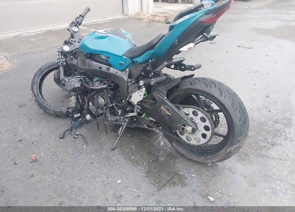 2021 KAWASAKI ZX636 K VIN: JKBZXJH1XMA007159