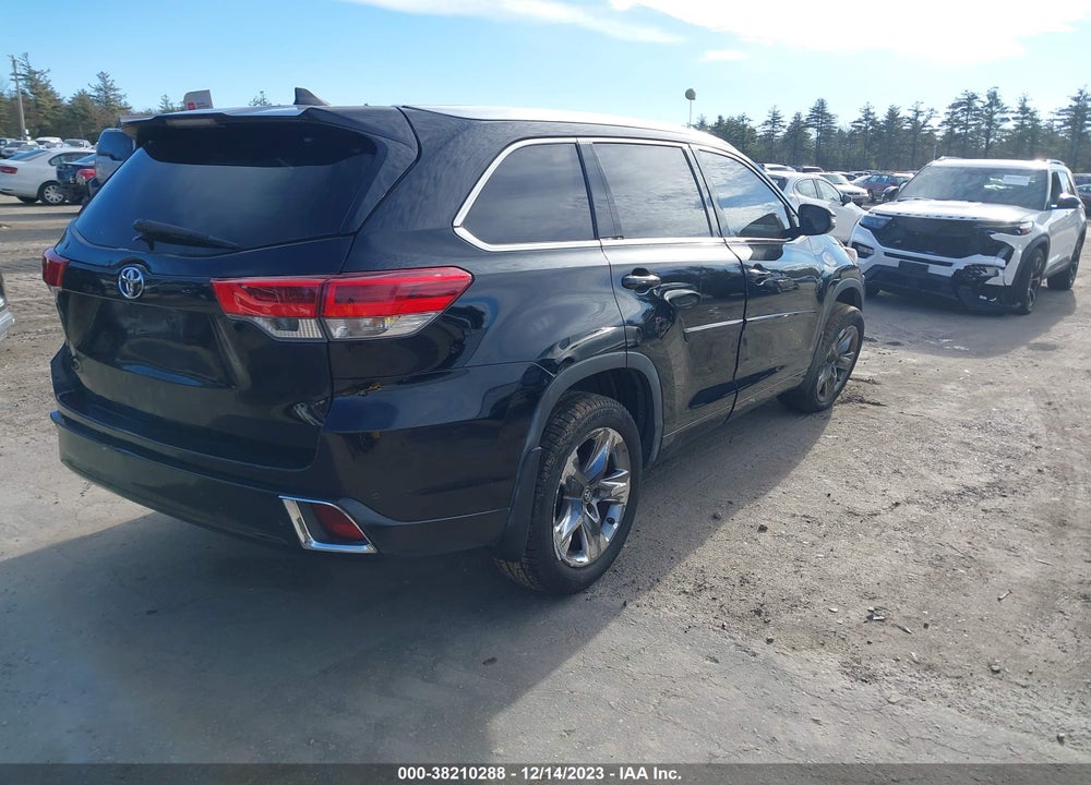 2017 TOYOTA HIGHLANDER LIMITED/PLATINUM VIN: 5TDDZRFH6HS386229