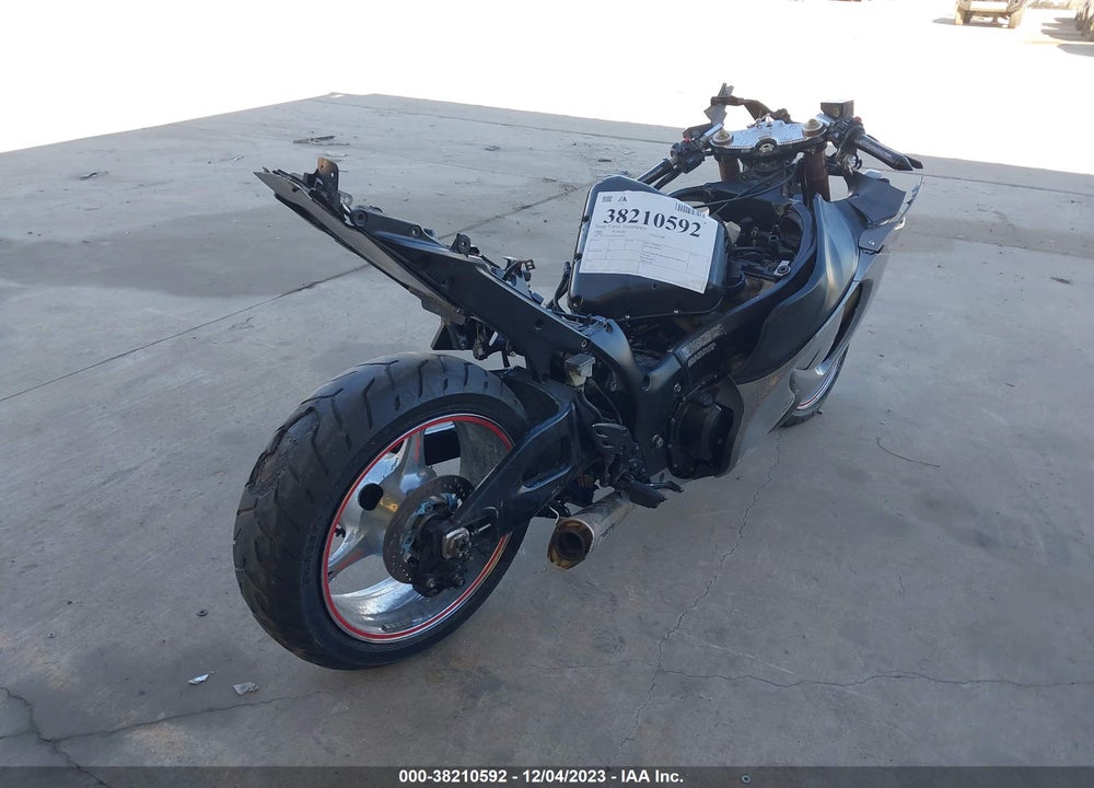 2008 SUZUKI GSX1300 R VIN: JS1GX72A982104599