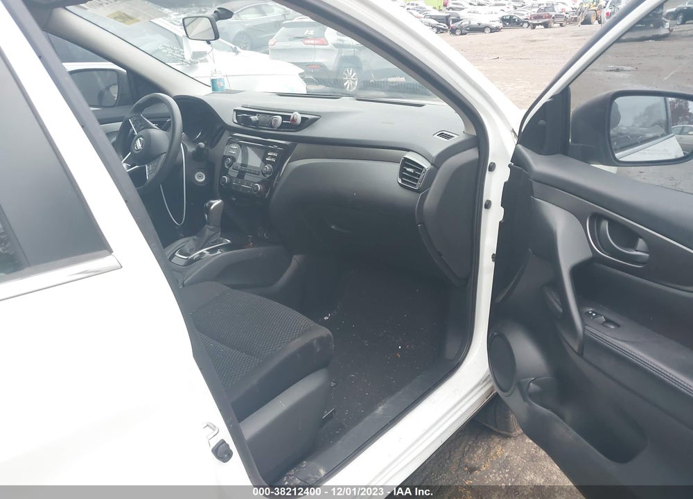 2018 NISSAN ROGUE SPORT S VIN: JN1BJ1CP2JW192298