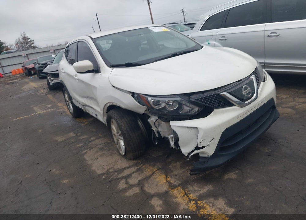 2018 NISSAN ROGUE SPORT S VIN: JN1BJ1CP2JW192298
