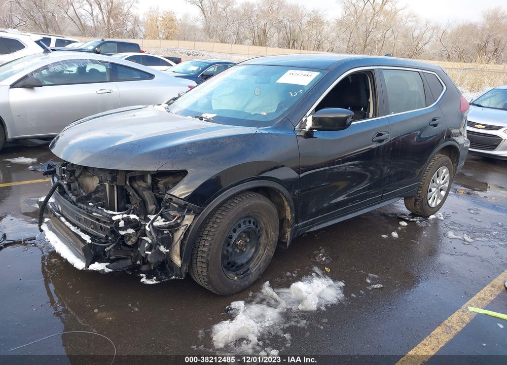 2018 NISSAN ROGUE S VIN: KNMAT2MT6JP531630