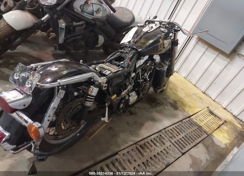 2001 HARLEY-DAVIDSON FLHRI VIN: 1HD1FBW151Y657554