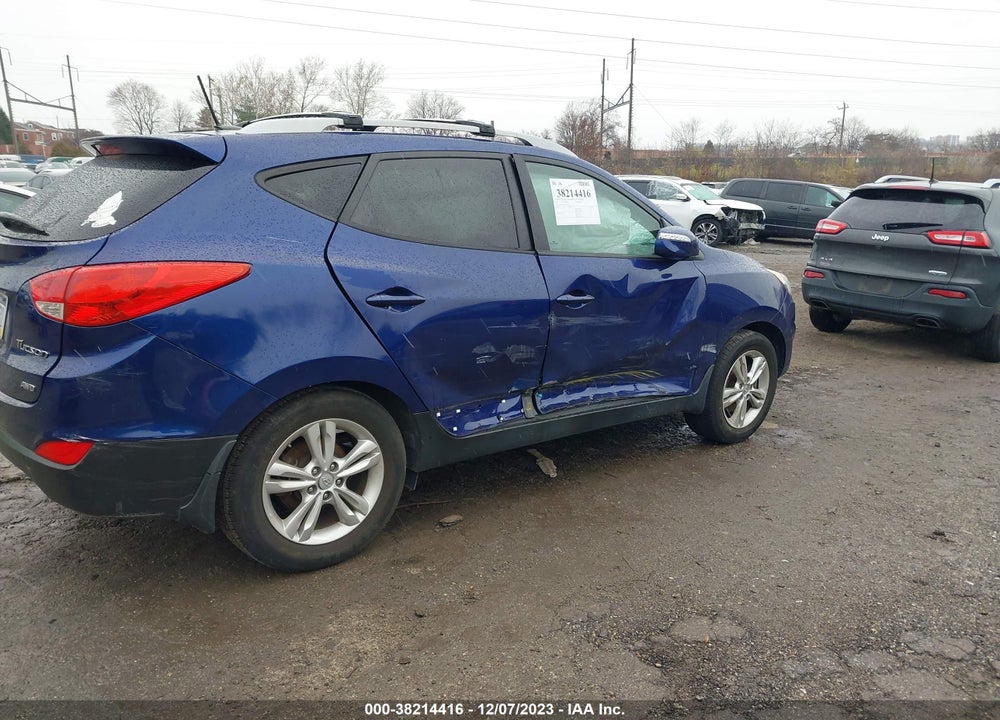 2012 HYUNDAI TUCSON GLS VIN: KM8JUCAC0CU444894