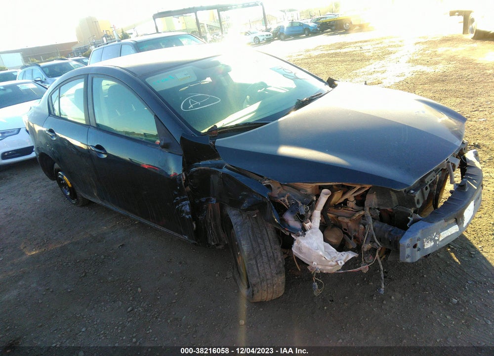 2011 MAZDA 3 I SPORT VIN: JM1BL1UGXB1420715