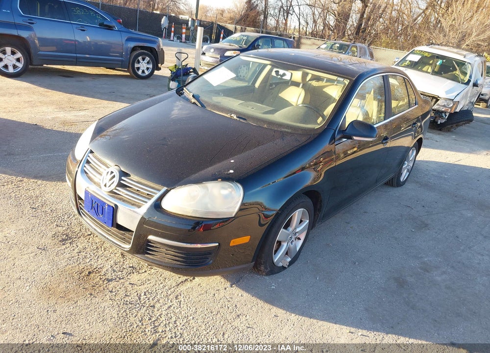 2008 VOLKSWAGEN JETTA VIN: 3VWRZ71K48M183723