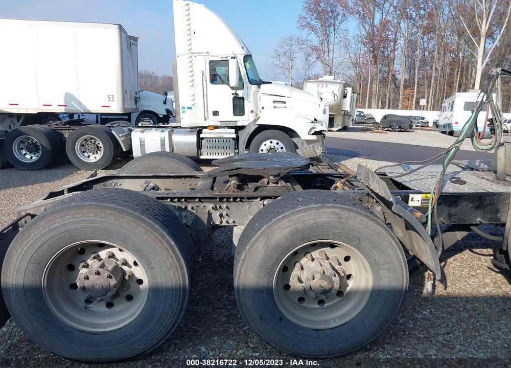 2017 MACK PINNACLE VIN: 1M1AW02Y3HM079805