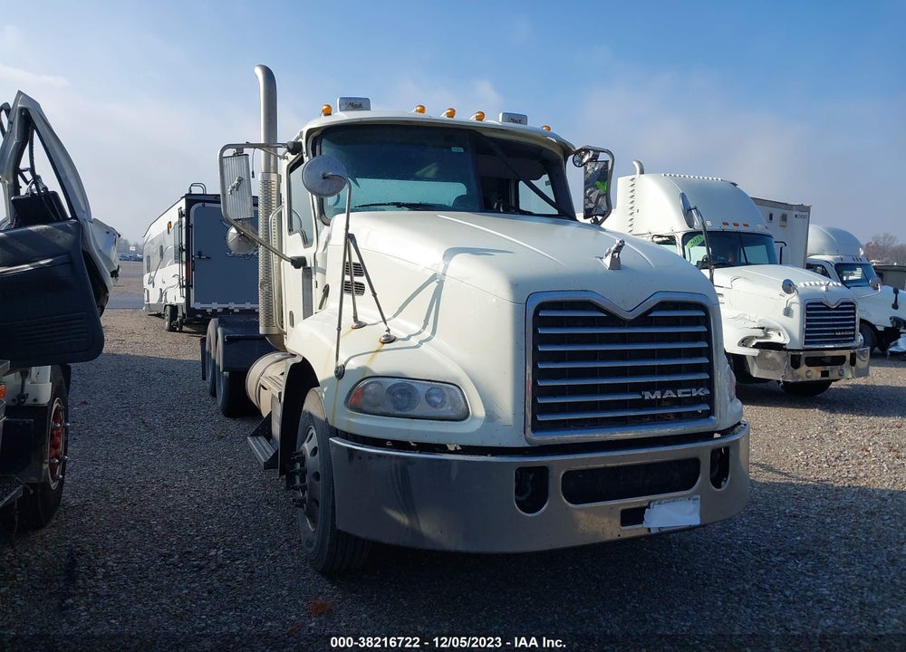 2017 MACK PINNACLE VIN: 1M1AW02Y3HM079805